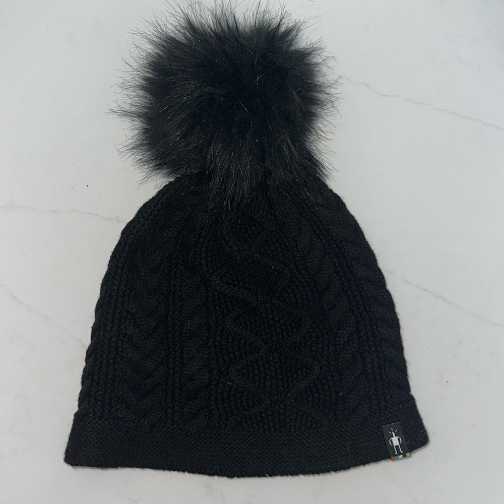 Smartwool beenie with pouf